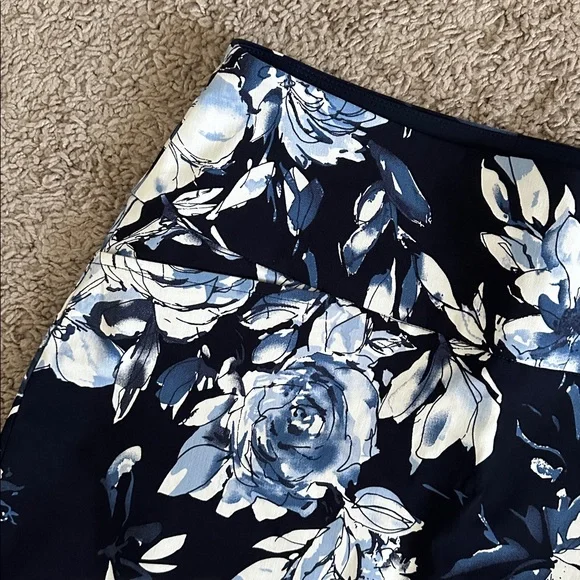 S.C. & CO. Women's Comfortable Stretch Double Wraparound Skort - Picture 5 of 12